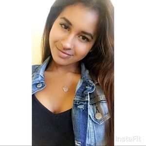 Meet your Posher, Mariana